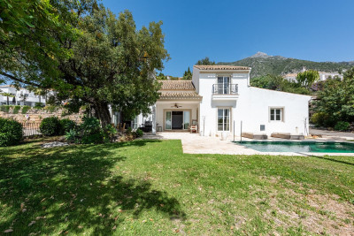 3 Bedroom Detached Villa in Istán - Image 3