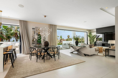 5 Bedroom Detached Villa in Nagüeles - Image 4