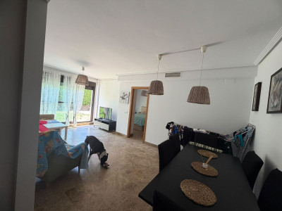 1 Bedroom Ground Floor Apartment in Selwo - Image 3