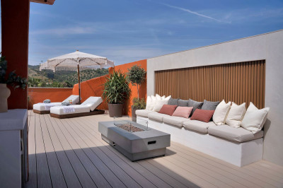 2 Bedroom Penthouse Duplex in Reserva de Marbella - Image 2