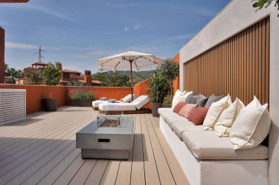 2 Bedroom Penthouse Duplex in Reserva de Marbella - Image 3