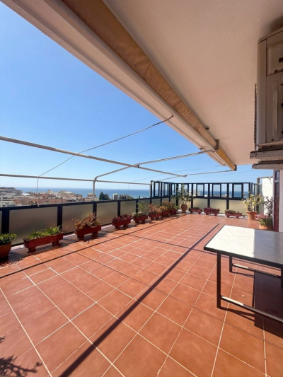 1 Bedroom Middle Floor Apartment in Marbella - Image 1