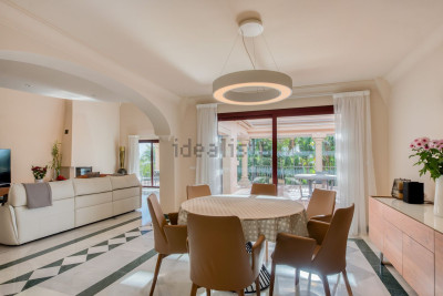 5 Bedroom Detached Villa in Los Flamingos - Image 4