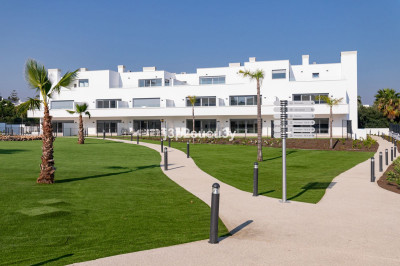 2 Bedroom Middle Floor Apartment in Bel Air