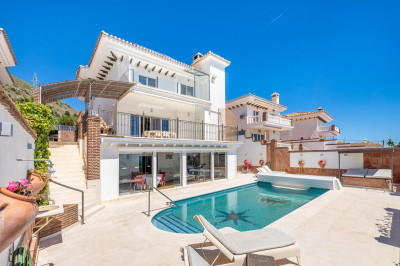 5 Bedroom Detached Villa in La Capellania