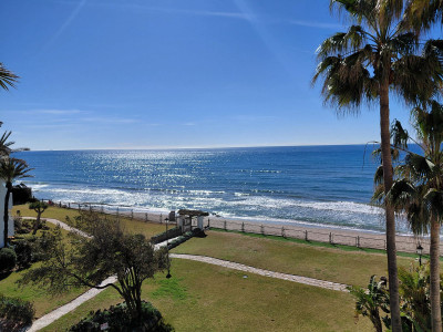 3 Bedroom Penthouse Duplex in Marbesa