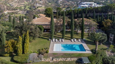 8 Bedroom Detached Villa in La Zagaleta - Image 3
