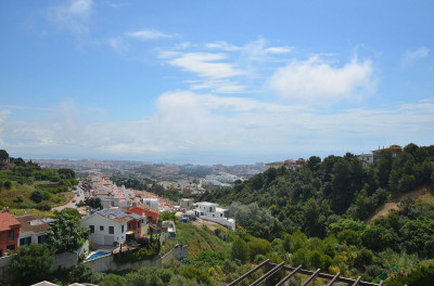3 Bedroom Penthouse in Benalmadena Pueblo - Image 5