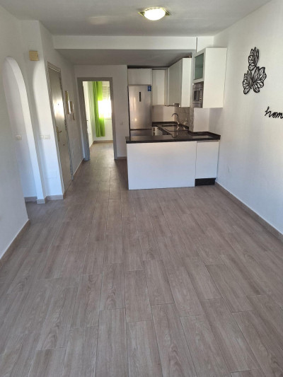 2 Bedroom Middle Floor Apartment in Mijas Costa - Image 3