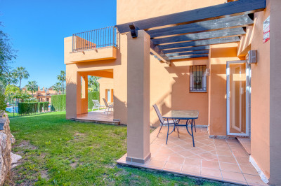 4 Bedroom Townhouse in Benahavís - Image 3