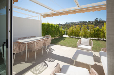 3 Bedroom Townhouse in Estepona - Image 5