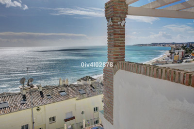 2 Bedroom Townhouse in Benalmadena - Image 3