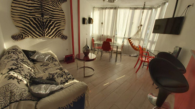 2 Bedroom Middle Floor Apartment in Calahonda - Image 3
