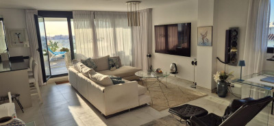 3 Bedroom Penthouse in Estepona - Image 5