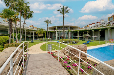2 Bedroom Middle Floor Apartment in Benahavís