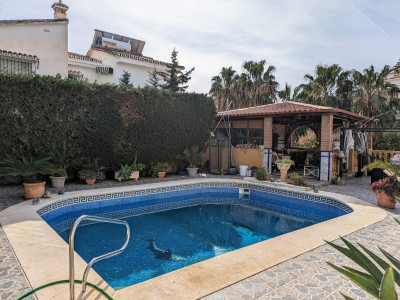 5 Bedroom Detached Villa in Benalmadena - Image 2