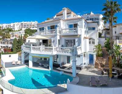5 Bedroom Detached Villa in Riviera del Sol - Image 5