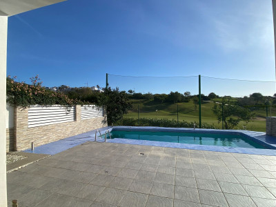 5 Bedroom Semi-Detached House in Valle Romano - Image 2