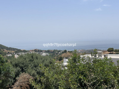 Residential Plot in Mijas - Image 1