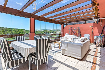 3 Bedroom Penthouse in Casares Playa - Image 2