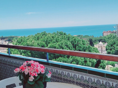 2 Bedroom Top Floor Apartment in Calahonda - Image 1