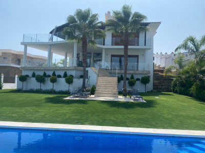 5 Bedroom Detached Villa in Benahavís