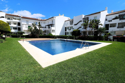 4 Bedroom Penthouse Duplex in Bel Air - Image 1