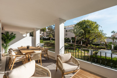 3 Bedroom Penthouse Duplex in Nueva Andalucía - Image 1