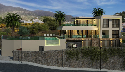 4 Bedroom Detached Villa in Mijas - Image 1