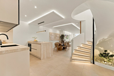 3 Bedroom Penthouse Duplex in Nueva Andalucía - Image 4