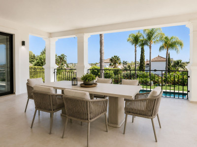 6 Bedroom Detached Villa in El Paraiso - Image 4