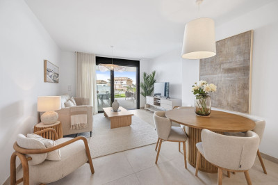 2 Bedroom Ground Floor Apartment in Benalmadena - Image 3