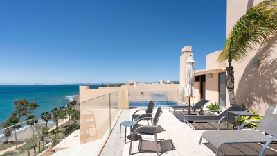 6 Bedroom Penthouse Duplex in Estepona - Image 4