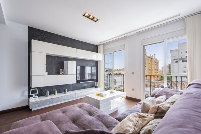 3 Bedroom Penthouse Duplex in San Pedro de Alcántara - Image 3
