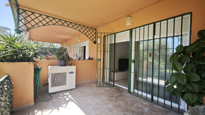 2 Bedroom Ground Floor Apartment in Guadalmina Alta - Image 3