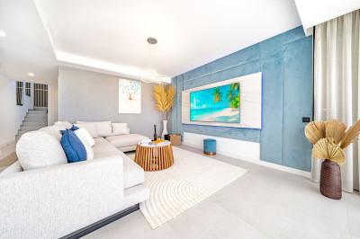 3 Bedroom Penthouse Duplex in Altos de los Monteros - Image 4