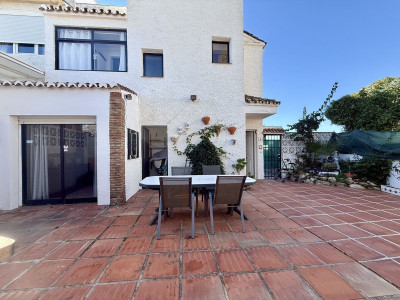 3 Bedroom Semi-Detached House in Calypso