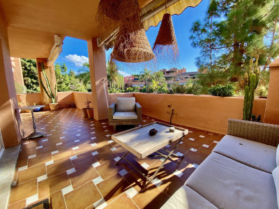 2 Bedroom Middle Floor Apartment in Guadalmina Baja - Image 1
