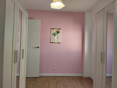 2 Bedroom Middle Floor Apartment in Marbella - Image 2