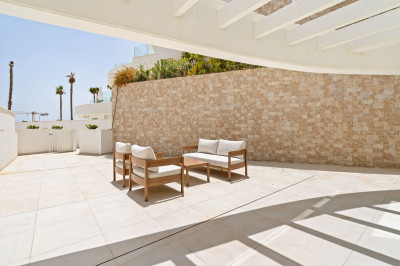 3 Bedroom Ground Floor Apartment in La Cala de Mijas - Image 5