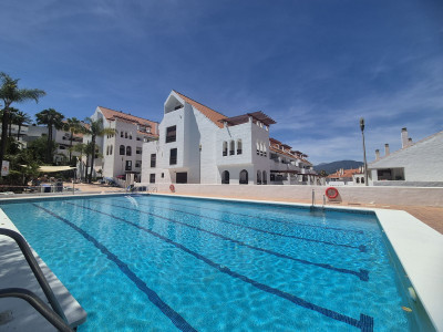 2 Bedroom Ground Floor Apartment in Nueva Andalucía