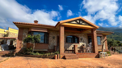 5 Bedroom Detached Villa in Valtocado