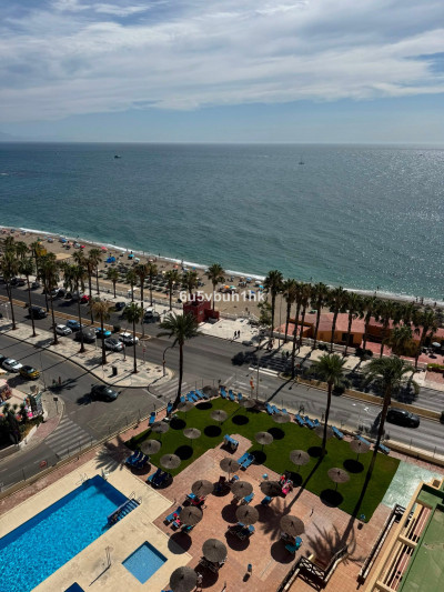 1 Bedroom Middle Floor Apartment in Benalmadena Costa - Image 3