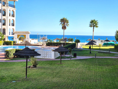 1 Bedroom Middle Floor Apartment in La Duquesa