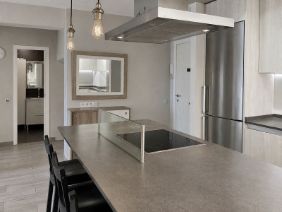 2 Bedroom Middle Floor Apartment in Nueva Andalucía - Image 3