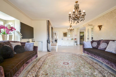 3 Bedroom Penthouse in Atalaya - Image 2