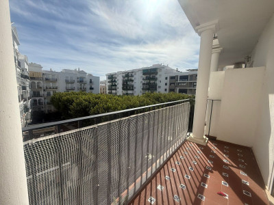 3 Bedroom Middle Floor Apartment in Estepona