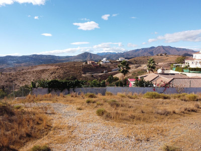 Residential Plot in Mijas Golf - Image 3