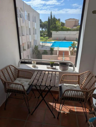Middle Floor Studio in Sotogrande Costa - Image 5