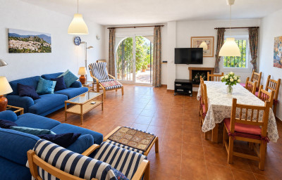 4 Bedroom Townhouse in Casares Playa - Image 4